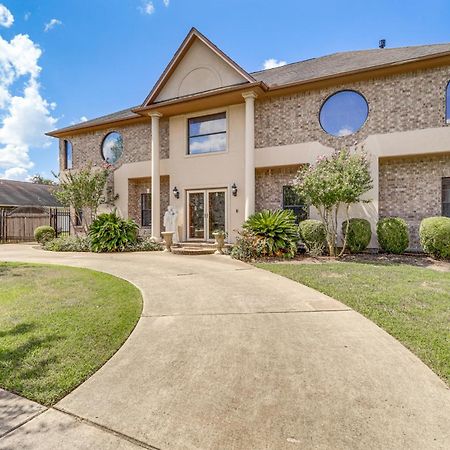 Elegant Houston Home With Gazebo And Game Room! المظهر الخارجي الصورة