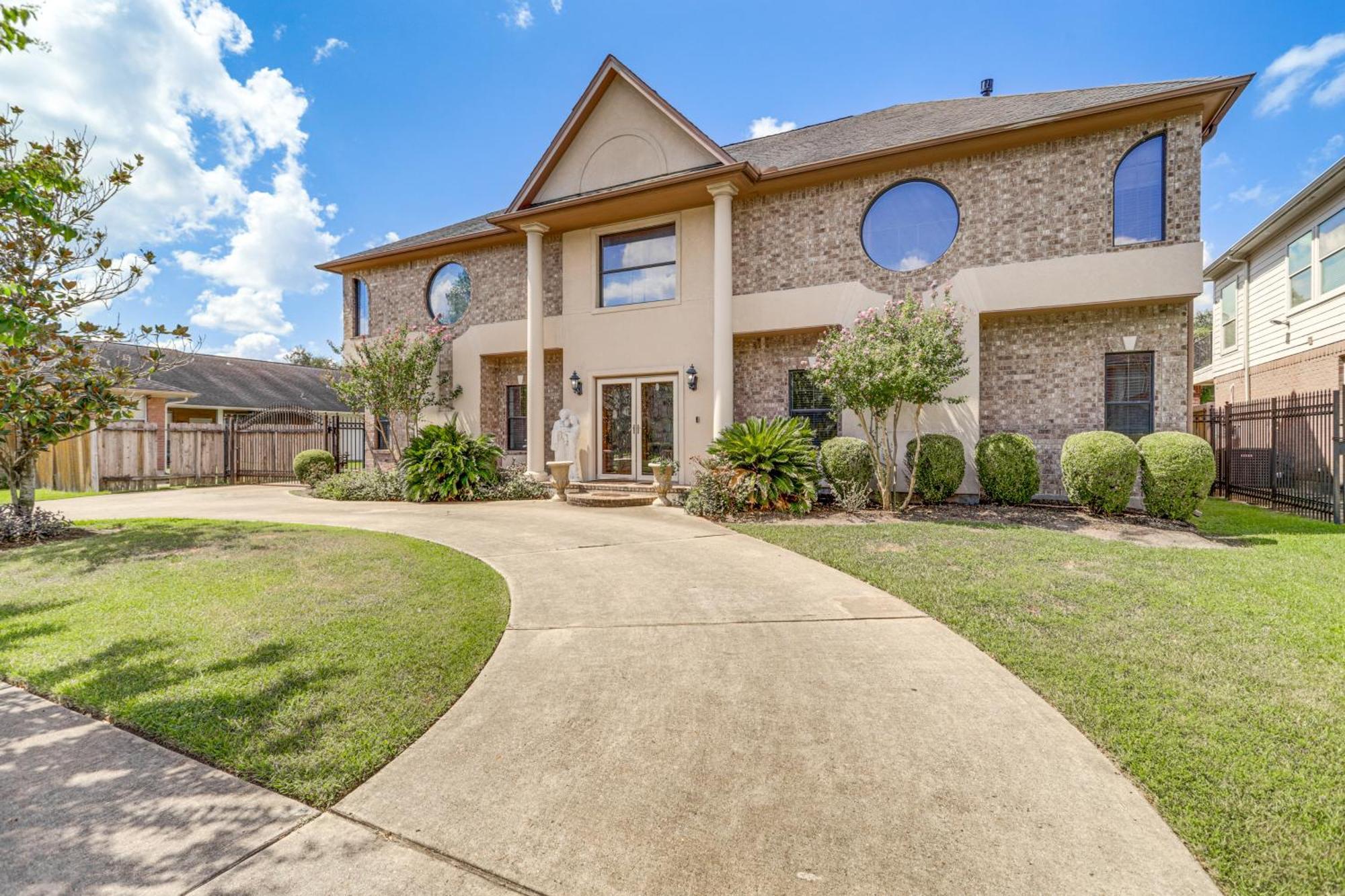 Elegant Houston Home With Gazebo And Game Room! المظهر الخارجي الصورة